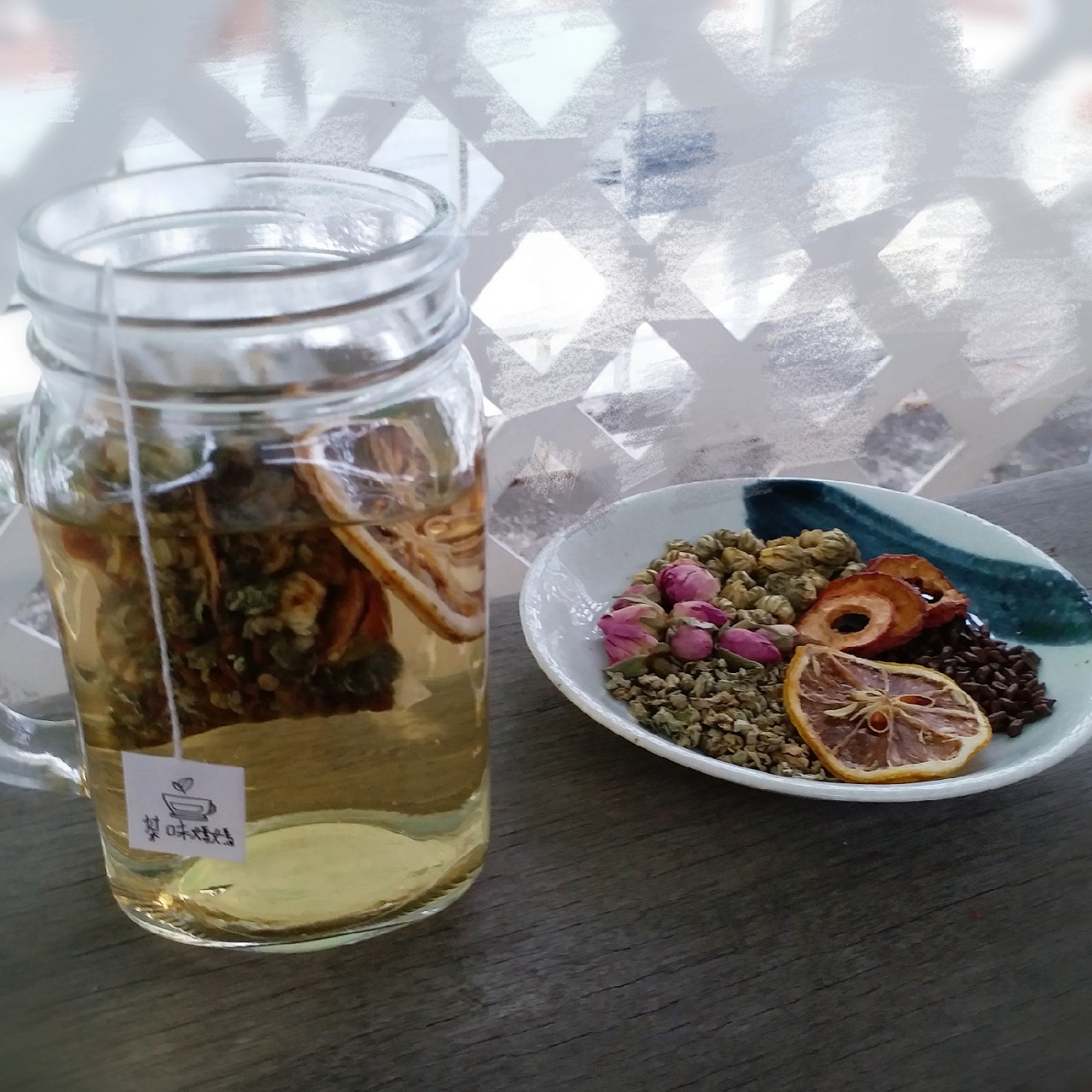 美白瘦身《六味消脂茶》